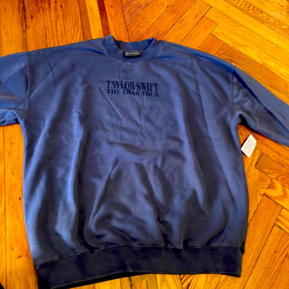 Taylor Swift Eras Tour collection navy size small and med. brand new with tags.